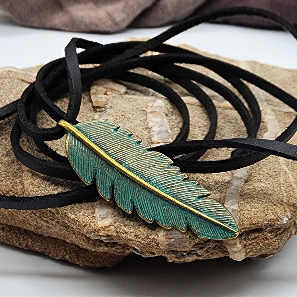 Anthropologie Jewelry "Antique Gold" Green Patina Leaf Black Leather